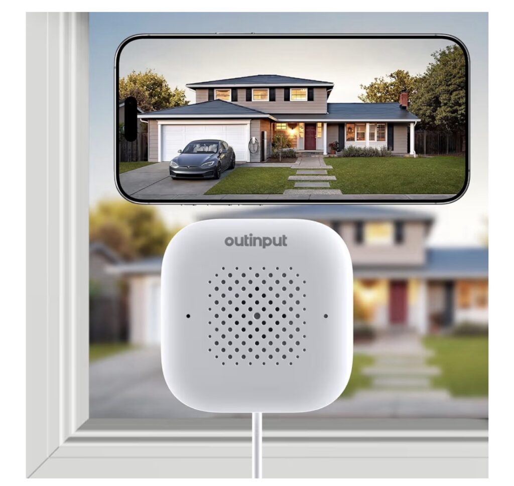 Smart speaker with home view display